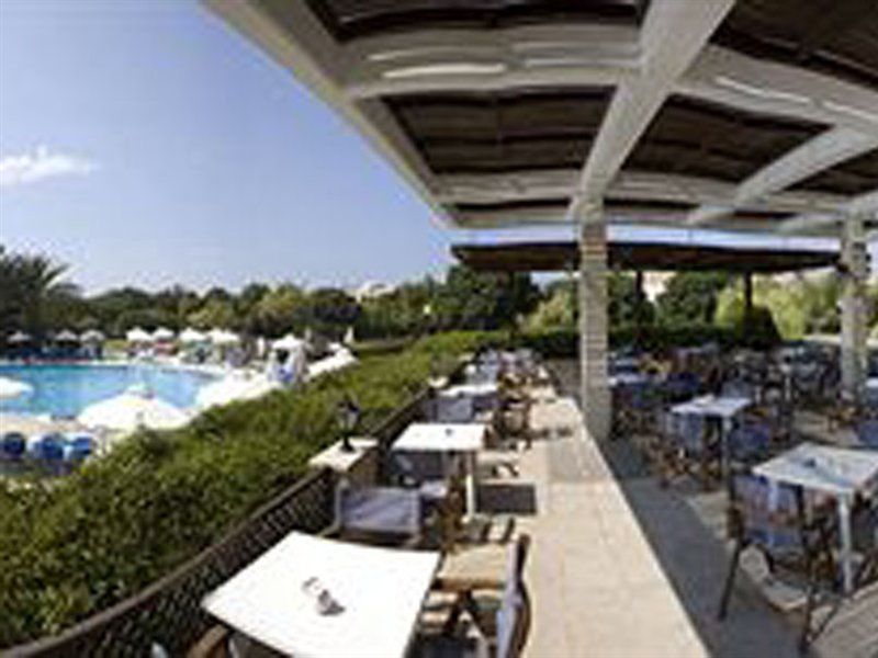Avanti Hotel Pafos Exterior foto