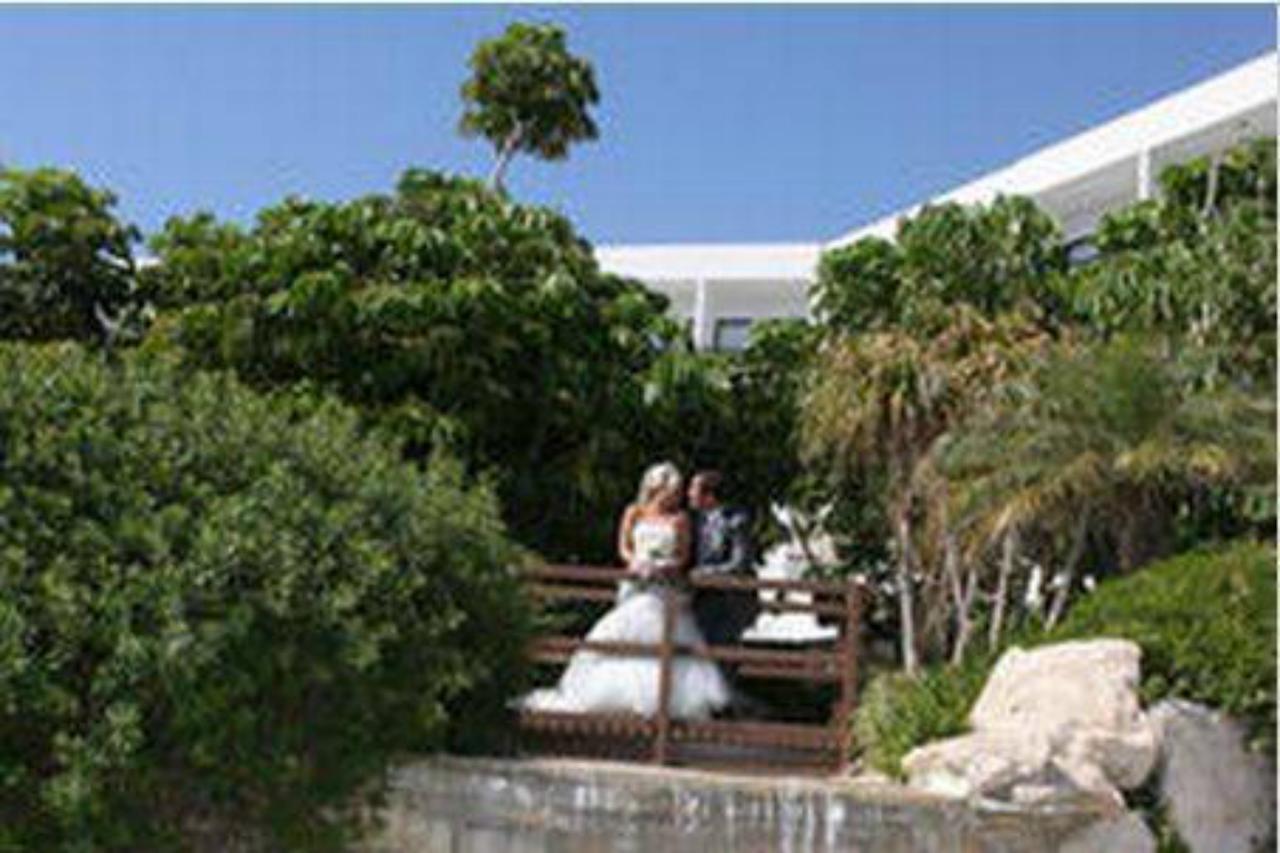 Avanti Hotel Pafos Exterior foto